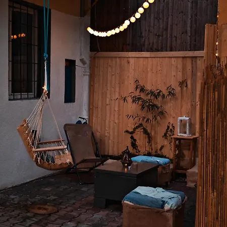 Fuji With Terrace In Centre Apartment